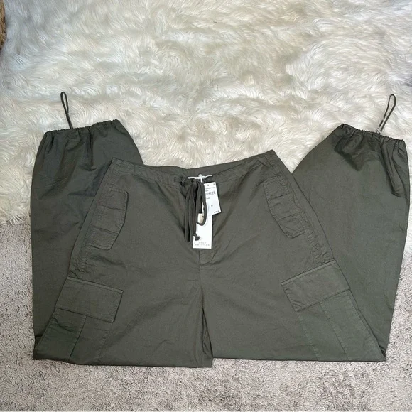 Nwt Good American  PARACHUTE PANT ‎ Fatigue olive Green Pants - Picture 10 of 12